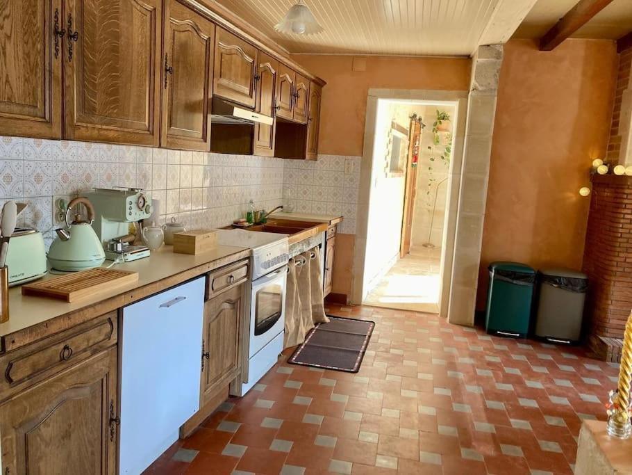 Maison De Campagne - La Belle Claudine Laruscade Dış mekan fotoğraf