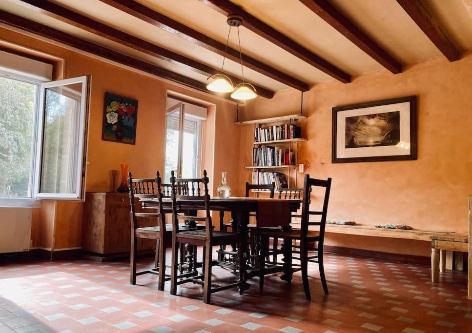 Maison De Campagne - La Belle Claudine Laruscade Dış mekan fotoğraf